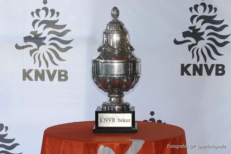 Loting KNVB-Beker: AZ-Ajax en Go Ahead Eagles-PSV