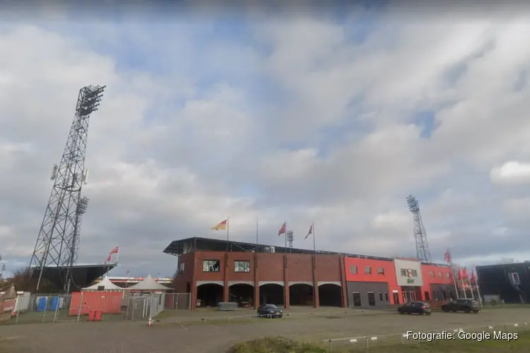 Go Ahead Eagles klopt tien man van RKC